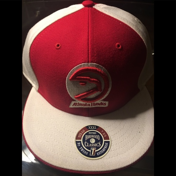 Atlanta hawks fitted hat - Picture 2 of 3